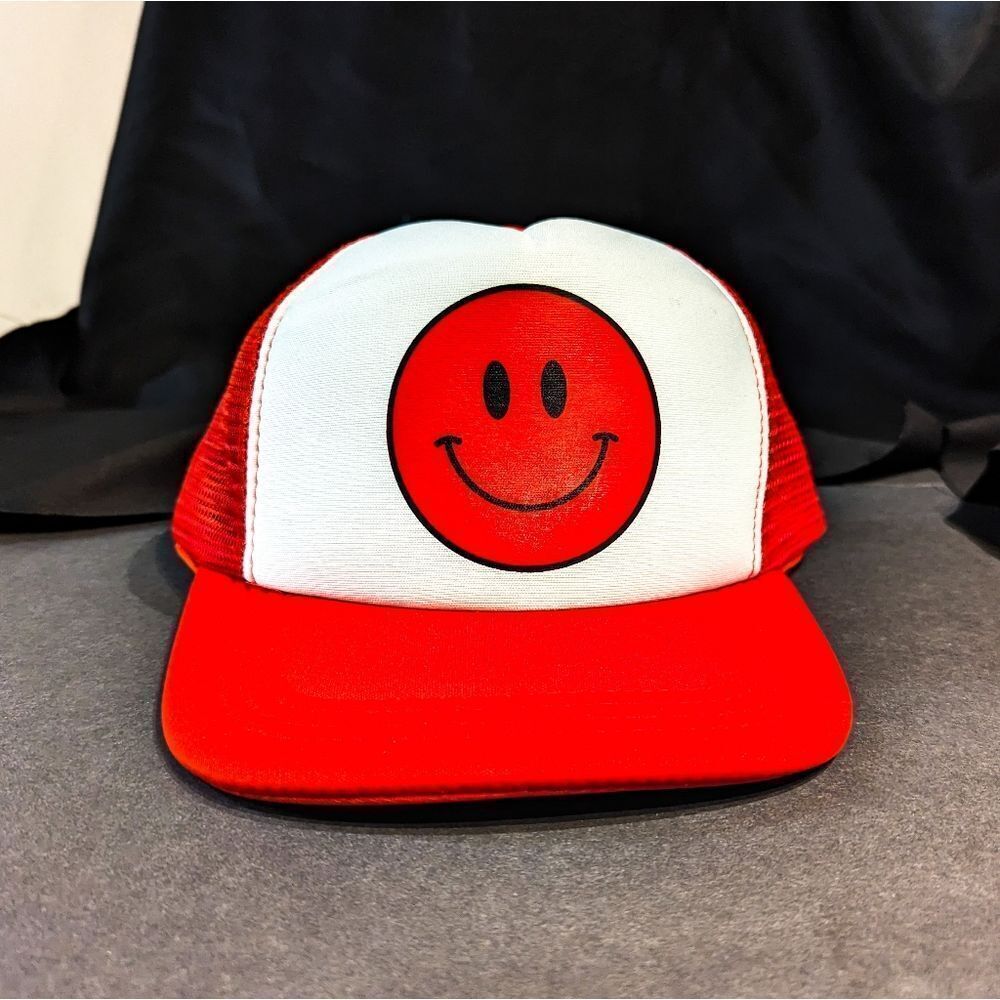 New Trucker Hat Smiley Face Good Time Cap Snapback Red